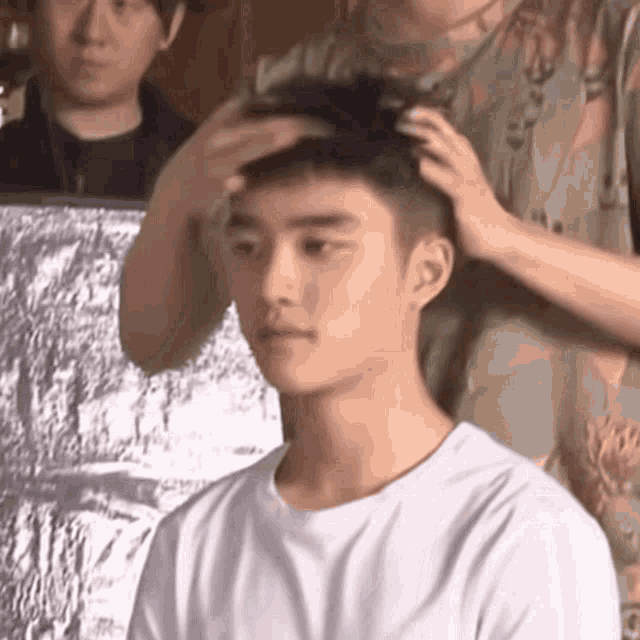 Kyungsoo Dksreaction GIF - Kyungsoo Dksreaction Hair GIFs
