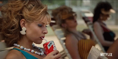Sipping Pool Side GIF - Sipping Pool Side Reading GIFs