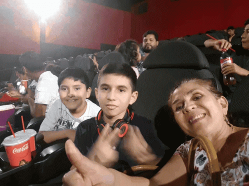 Movie Selfie GIF - Movie Selfie Filter GIFs