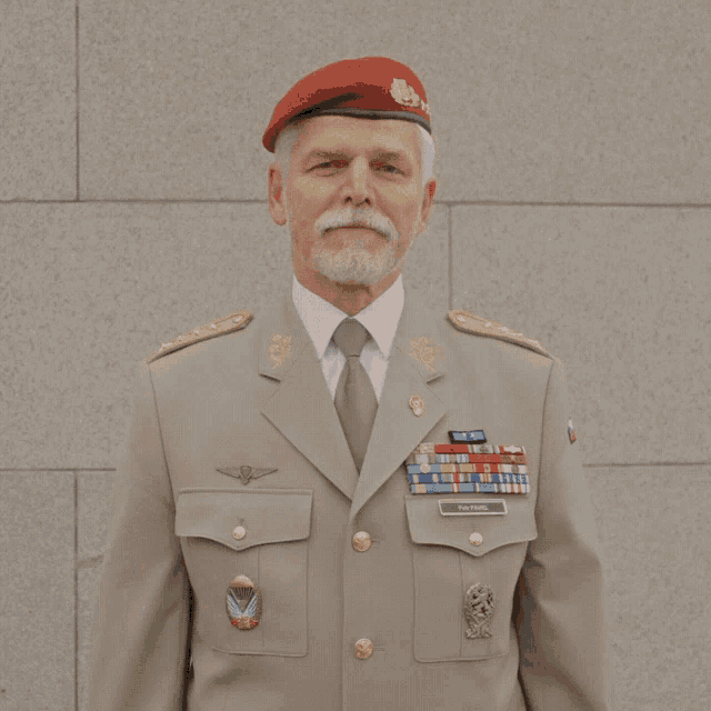 General Pavel General Thumbs Up GIF - General Pavel General Thumbs Up GIFs