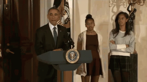Sasha And Malia Obama GIF - Barac K Obama Obama Sisters GIFs