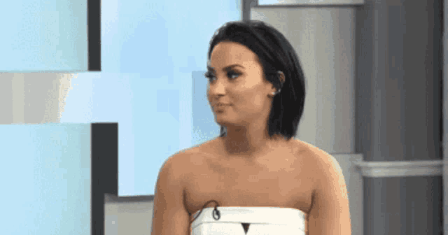 Demi Lovato Death Stare GIF - Demi Lovato Death Stare Staring GIFs