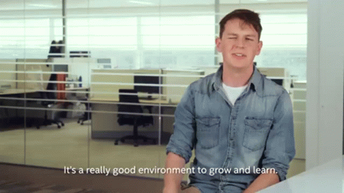 Really Good Environment Interview GIF - Really Good Environment Interview Wink GIFs