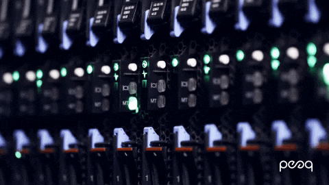 a blurred image of a mixer with the word pesoq on the bottom