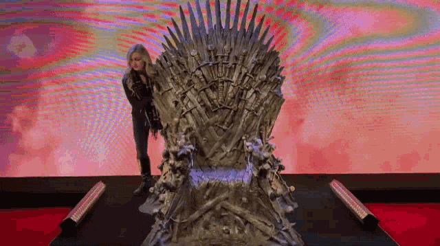 Katie Wilson Khaleesi GIF - Katie Wilson Khaleesi Game Of Thrones GIFs