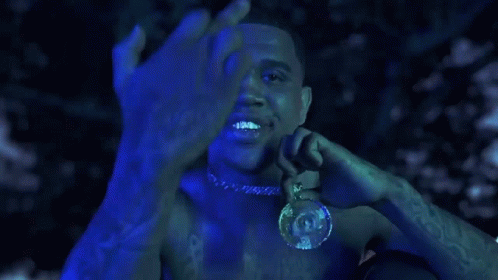 Middle Finger Gucci Mane GIF - Middle Finger Gucci Mane Before The Deal Song GIFs