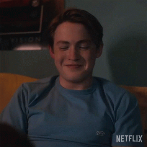 Smiling Nick Nelson GIF - Smiling Nick Nelson Kit Connor GIFs