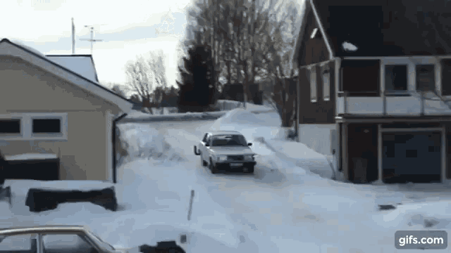 Car Snow GIF - Car Snow Pull Up GIFs