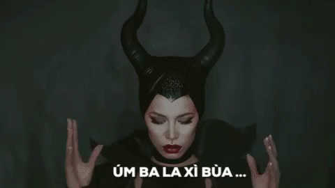 Minhtu Maleficent GIF - Minhtu Maleficent Cosplay GIFs