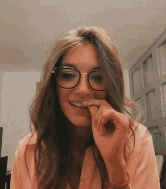 Ana Guerra GIF