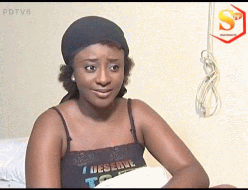 What The Hell Pdtv6 GIF - What The Hell Pdtv6 Girls Cot GIFs