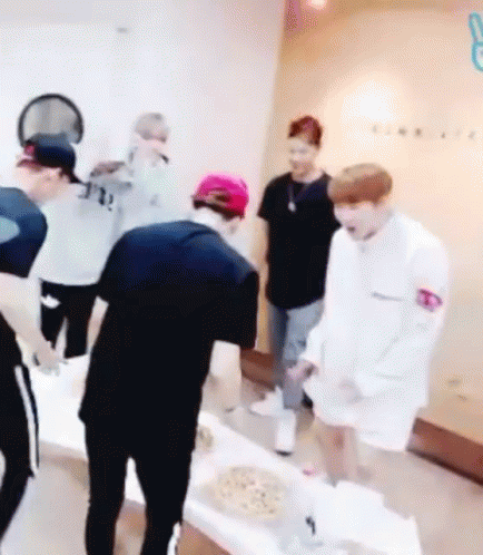 Monstax Pizza GIF - Monstax Pizza Excited GIFs