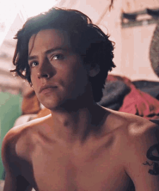 Cole Sprouse Cole Sprouse Hot GIF - Cole Sprouse Cole Sprouse GIFs