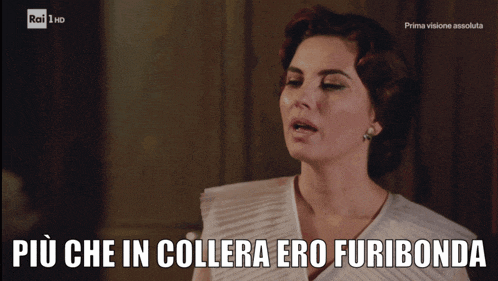 a tv screen shows a woman with the words piu che in collera ero furibonda