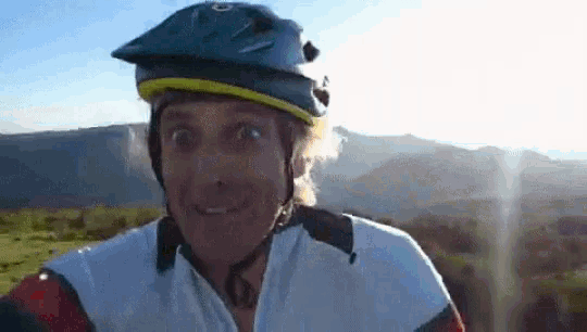 Calleja Selfie GIF