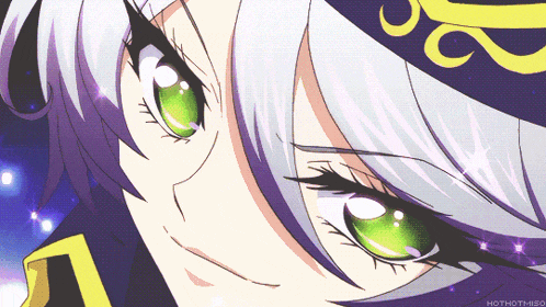 a close up of a girl 's eyes with the hashtag hothotmiso on the bottom right