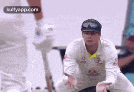 Smith Takes First Test Wicket In Five Years.Gif GIF - Smith Takes First Test Wicket In Five Years Steve Smith Cricket GIFs
