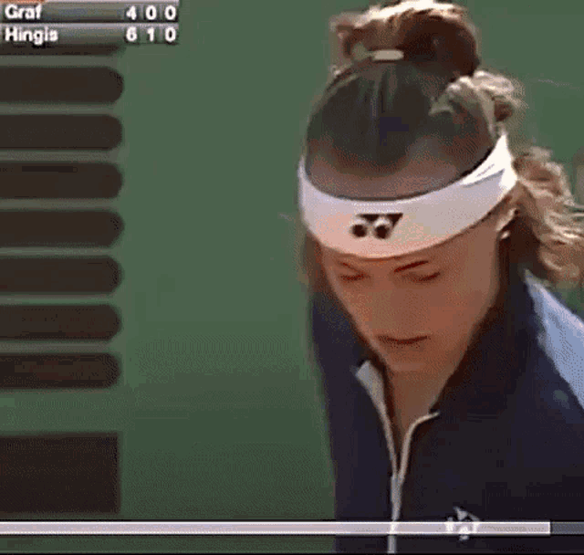 Martina Hingis Serve GIF - Martina Hingis Serve Tennis GIFs