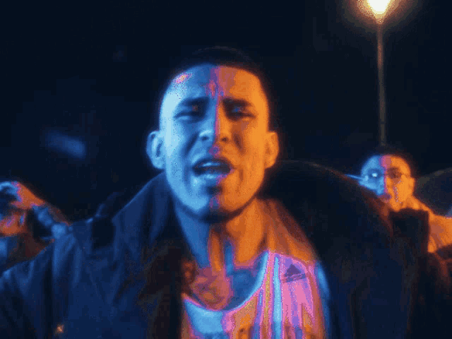 Escuadron Lirikal Cienxcien GIF