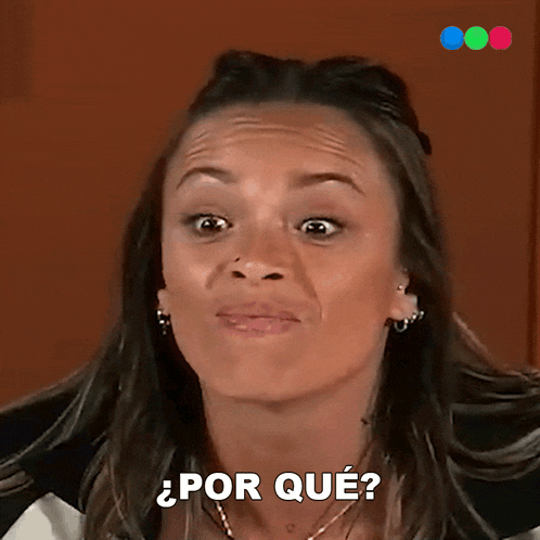 a close up of a woman 's face with the words por que written below it