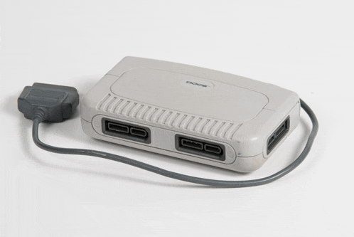 a device that has the word docomo on the top