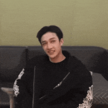 Straykids Bang Chan Confused GIF - Straykids Bang Chan Confused Why GIFs