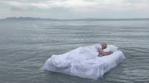 Tranquille GIF - Sleep Bed Ocean GIFs