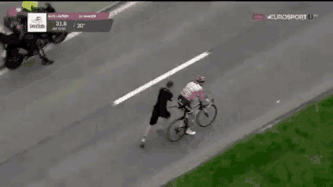 Cycling Tom Dumoulin GIF - Cycling Tom Dumoulin Giro Ditalia GIFs