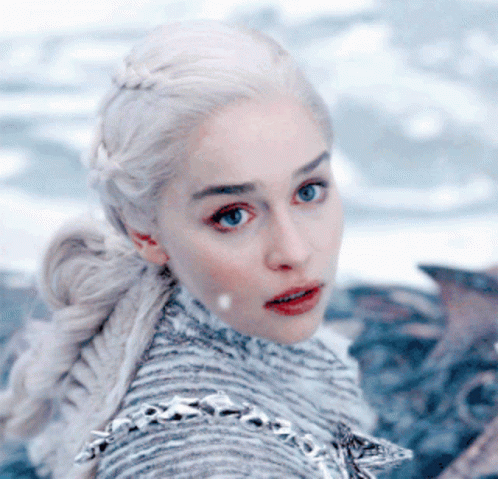 Daenerys Targaryen GIF - Daenerys Targaryen Emilia GIFs