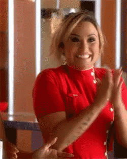 Excited Clap GIF - Excited Clap Demi Lovato GIFs