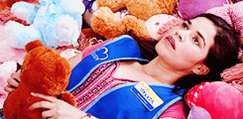 Superstore Amy Sosa GIF - Superstore Amy Sosa Teddy Bears GIFs