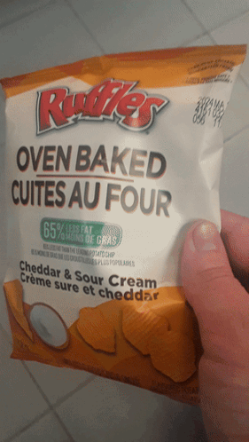 Ruffles Cheddar And Sour Cream GIF - Ruffles Cheddar And Sour Cream Oven Baked Ruffles GIFs
