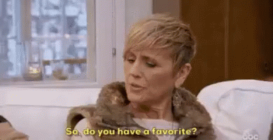 The Bachelor GIF - Do You Have A Favorite GIFs