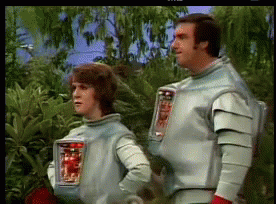 Jim Nabors Ruth Buzzi GIF - Jim Nabors Ruth Buzzi The Lost Saucer GIFs