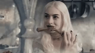Alice In The Wonderland Cooking GIF - Alice In The Wonderland Cooking Anne Hathaway GIFs