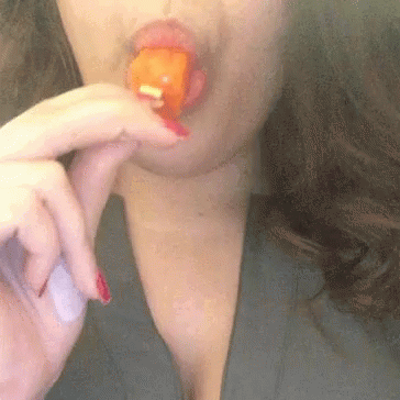 Popsicle Eat GIF - Popsicle Eat Lick GIFs