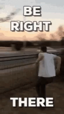Be Right There Ouch GIF - Be Right There Ouch Fail GIFs