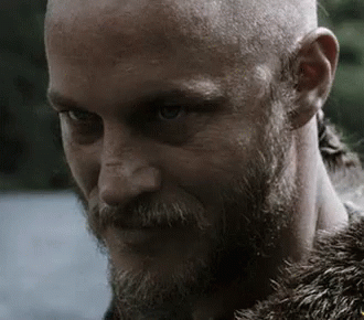 Ragnar Vikings GIF - Ragnar Vikings Smirk GIFs