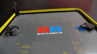 Sml Battlebots GIF - Sml Battlebots Fight GIFs