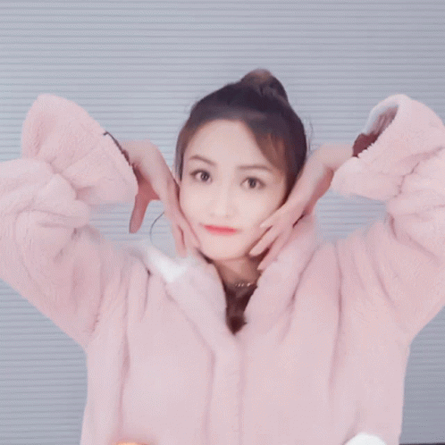 Xu Xinwen Cute GIF - Xu Xinwen Cute Bunny Pajamas GIFs