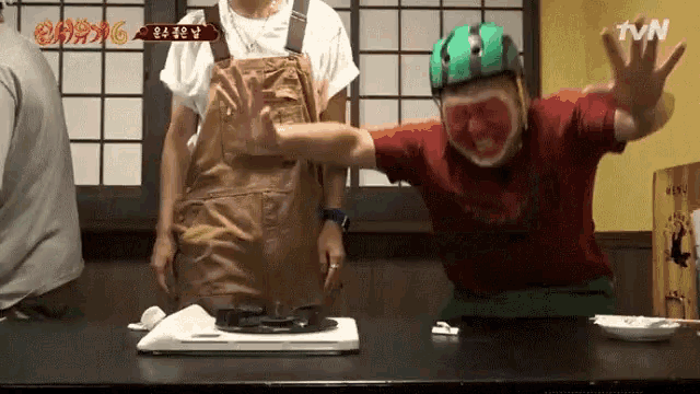 Thud New Journey To The West GIF - Thud New Journey To The West Tvnbros5 GIFs