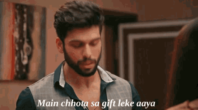 a man with the words main chhota sa gift leke aaya written below him