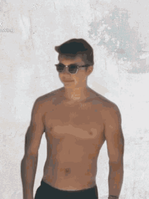 Muscles Transformation GIF - Muscles Transformation Muscle Growth GIFs