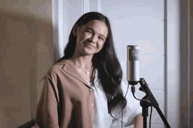 Zephanie GIF