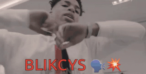 Blickys Take A Picture GIF - Blickys Take A Picture Dance GIFs