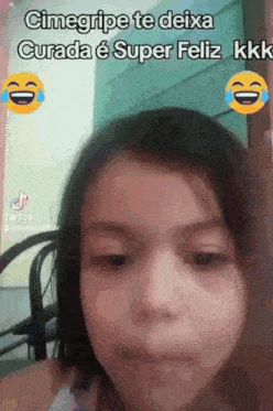 a girl with smiley faces on her face and the words " cimegripe te deixa curata e super feliz kkk "