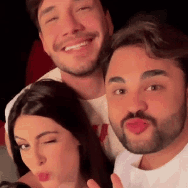 Lucas Viana GIF