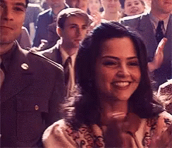 Jenna Coleman Captain America The First Avenger GIF - Jenna Coleman Captain America The First Avenger Chris Evans GIFs