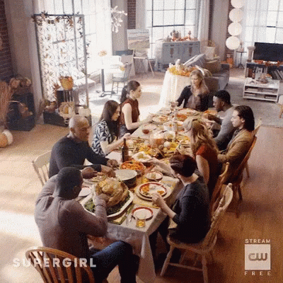 Supergirl Thanksgiving GIF - Supergirl Thanksgiving Melissa Benoist GIFs
