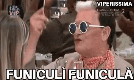 Funiculifunicula Malgioglio GIF - Funiculifunicula Malgioglio Gfvip GIFs